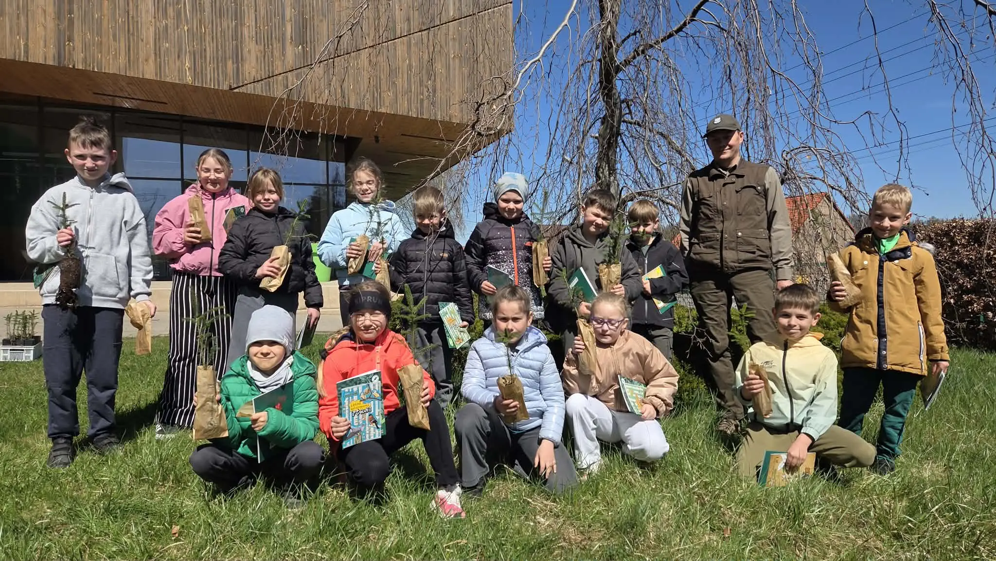 SPOTKANIE  Z  PRZYJACIELEM  LASU