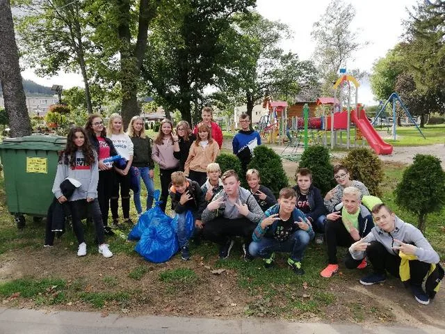 „Nie śmiecimy- sprzątamy- zmieniamy”