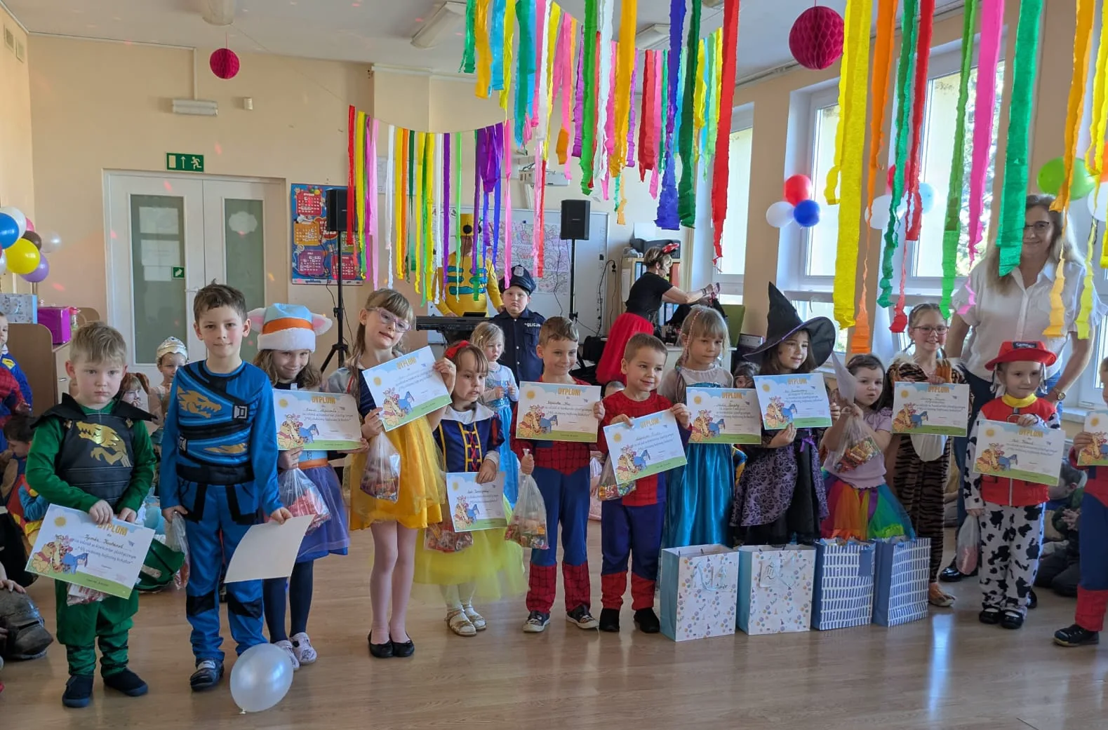 Rozstrzygnięcie konkursu plastycznego „Mój ulubiony bajkowy bohater”