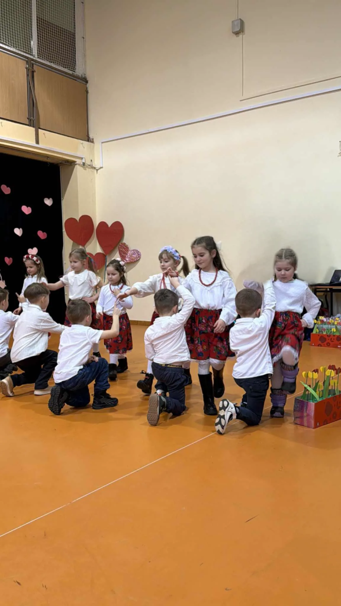 d8c05073 ef42 4282 8540 8a91ab18e9c5