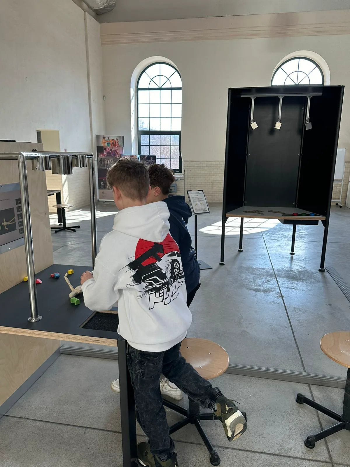 PHOTO 2024 03 19 19 16 12 3