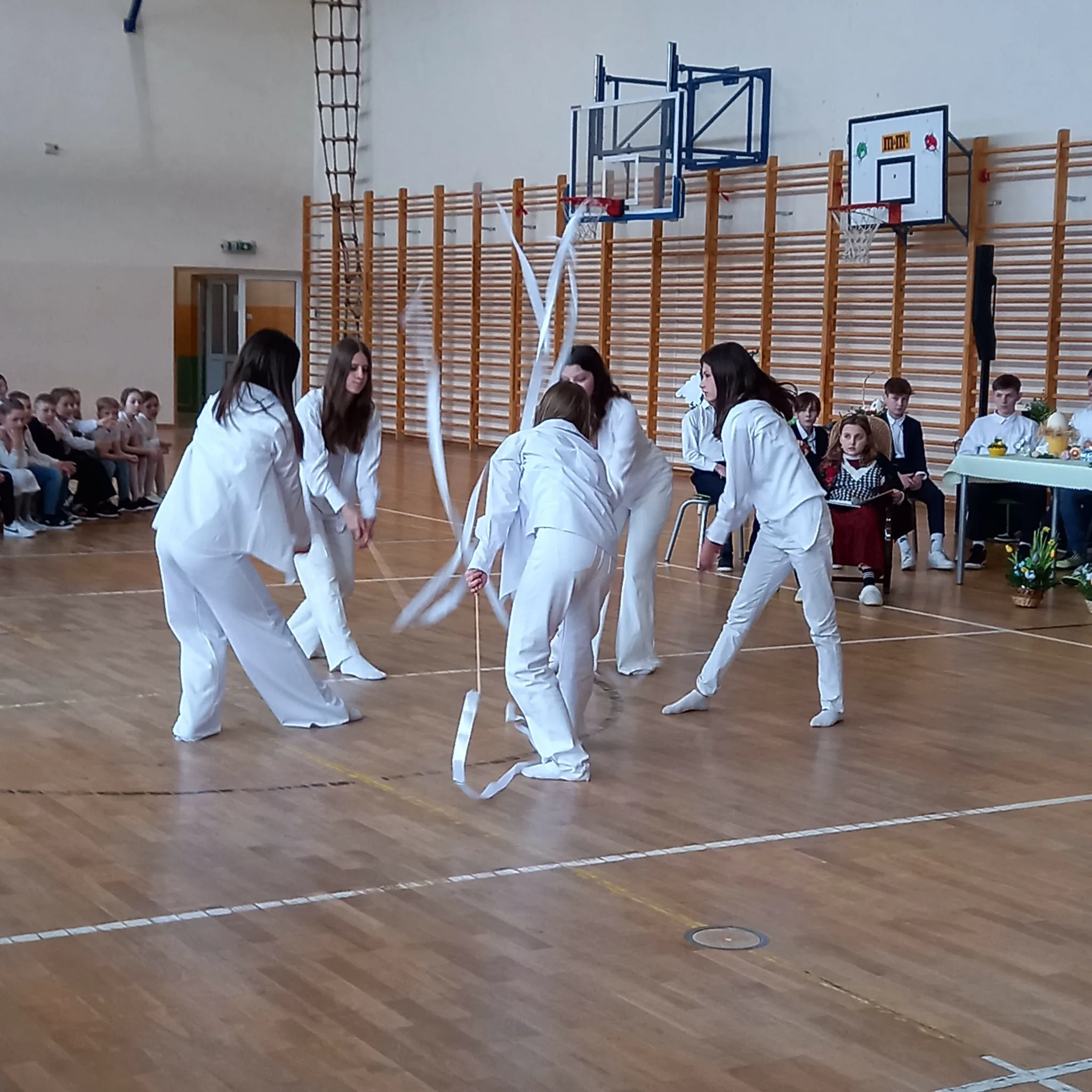 PHOTO 2024 03 27 16 06 56