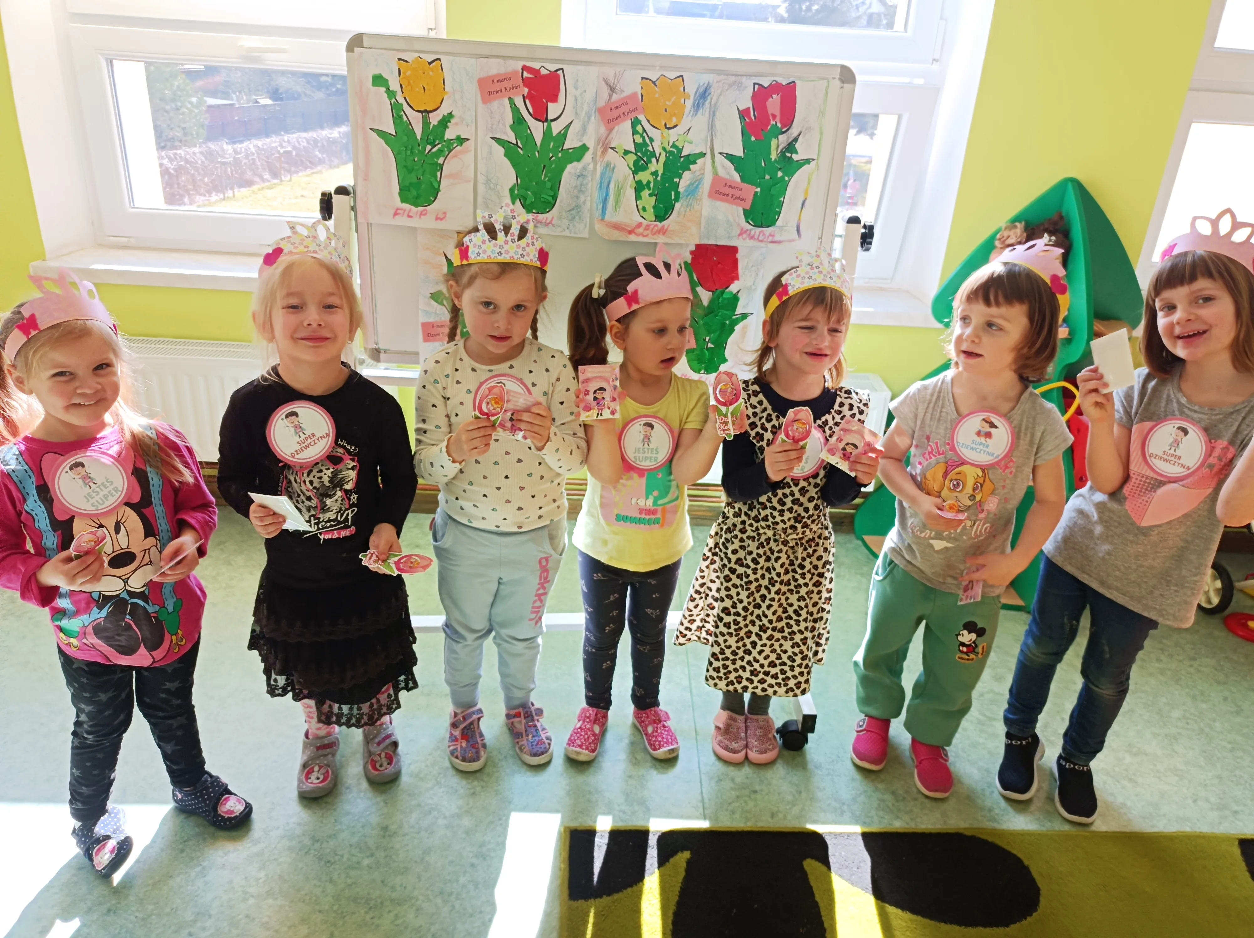 DZIEŃ KOBIET W PRZEDSZKOLU