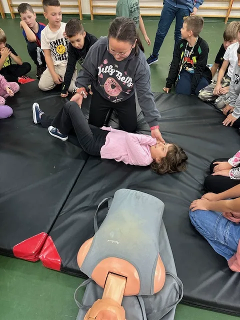 Zdjęcie 42 z albumu Pomoc