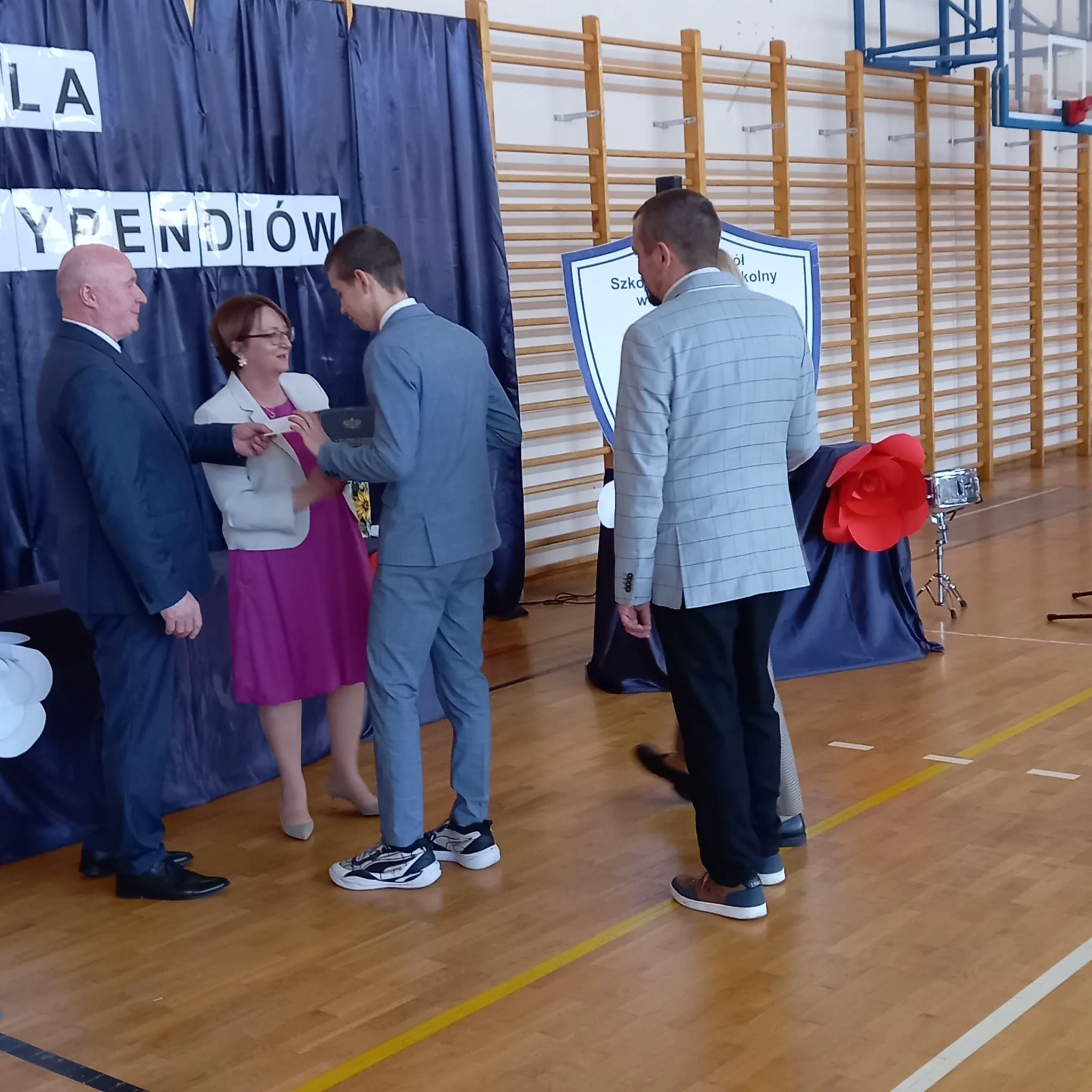 PHOTO 2025 03 28 12 25 34