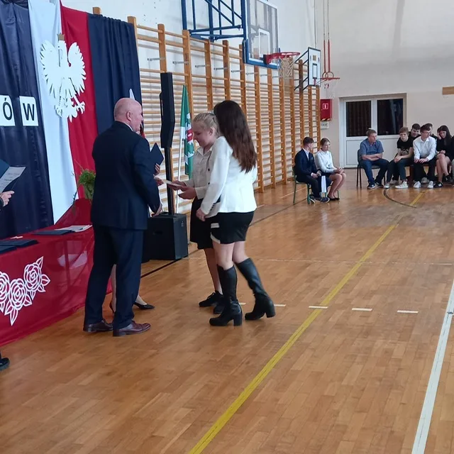 0a1cb20d 2052 4fdd ba83 e9e5d356bf27