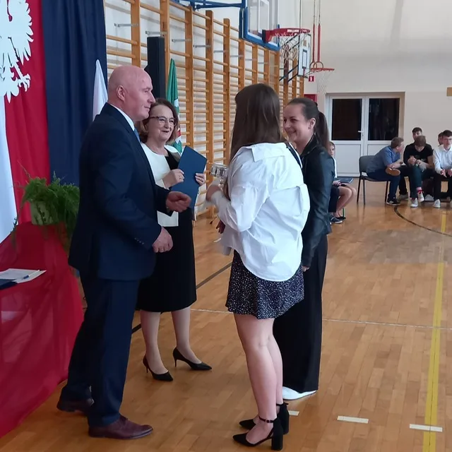 60f04ed8 8c55 4fa3 9333 4eb8608f20bc