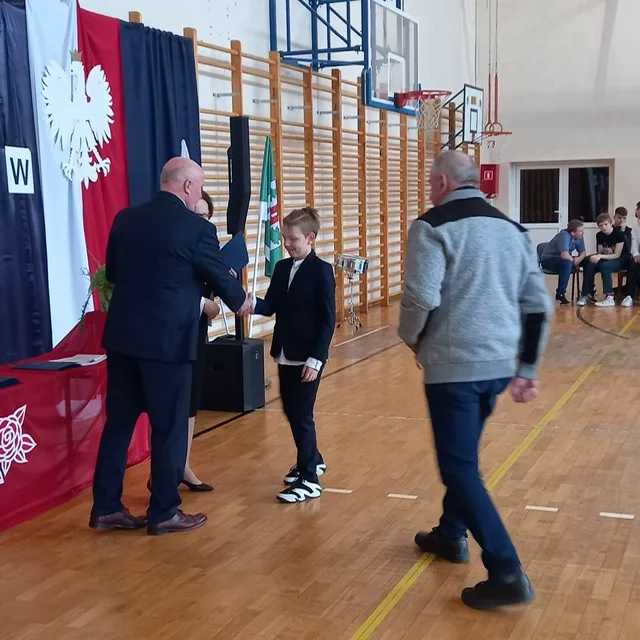 7bd2266b 4c1b 4f15 add0 989b06ab3b65