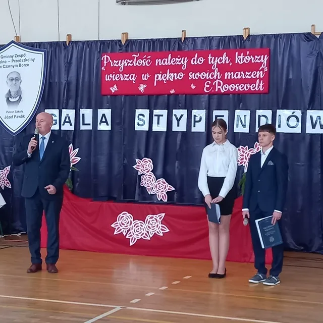 8b49a1d1 66f4 4504 b7a6 8f71d0de52ce