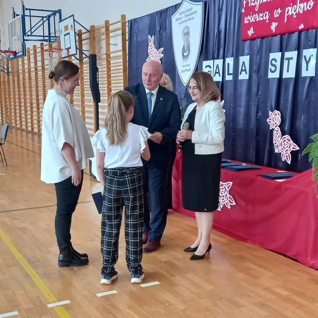 b083a839 410b 4ce2 8e28 4e1a6292a5e3