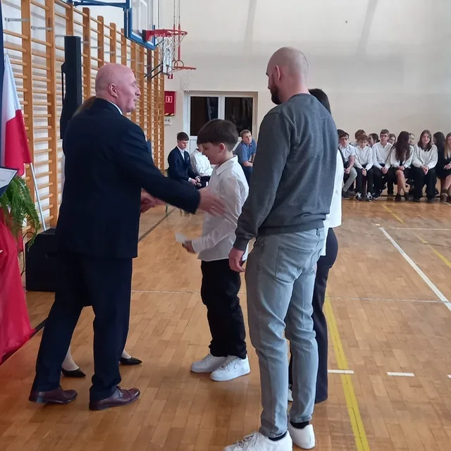 e4106b8c 173a 4028 8d38 056d515368e1