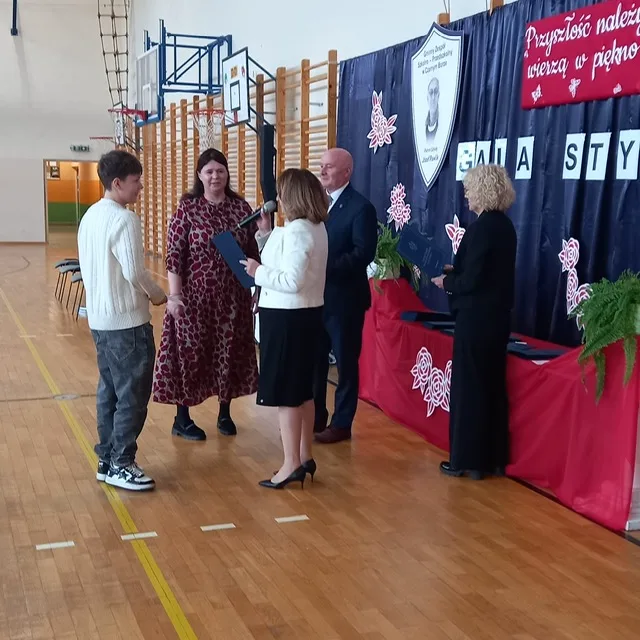 fb05601f 4fdd 4e79 b1d4 3605ce64a3f0