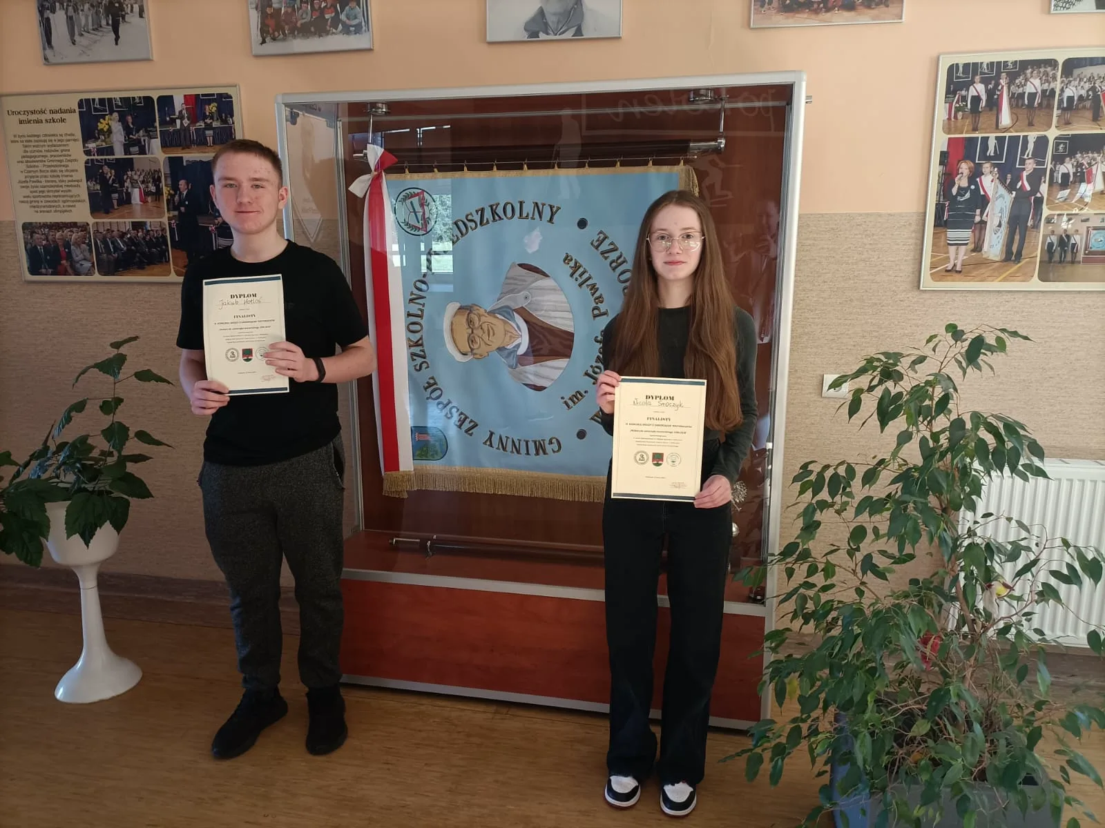 Sukcesy w Powiatowym Konkursie Wiedzy o Samorządzie Terytorialnym