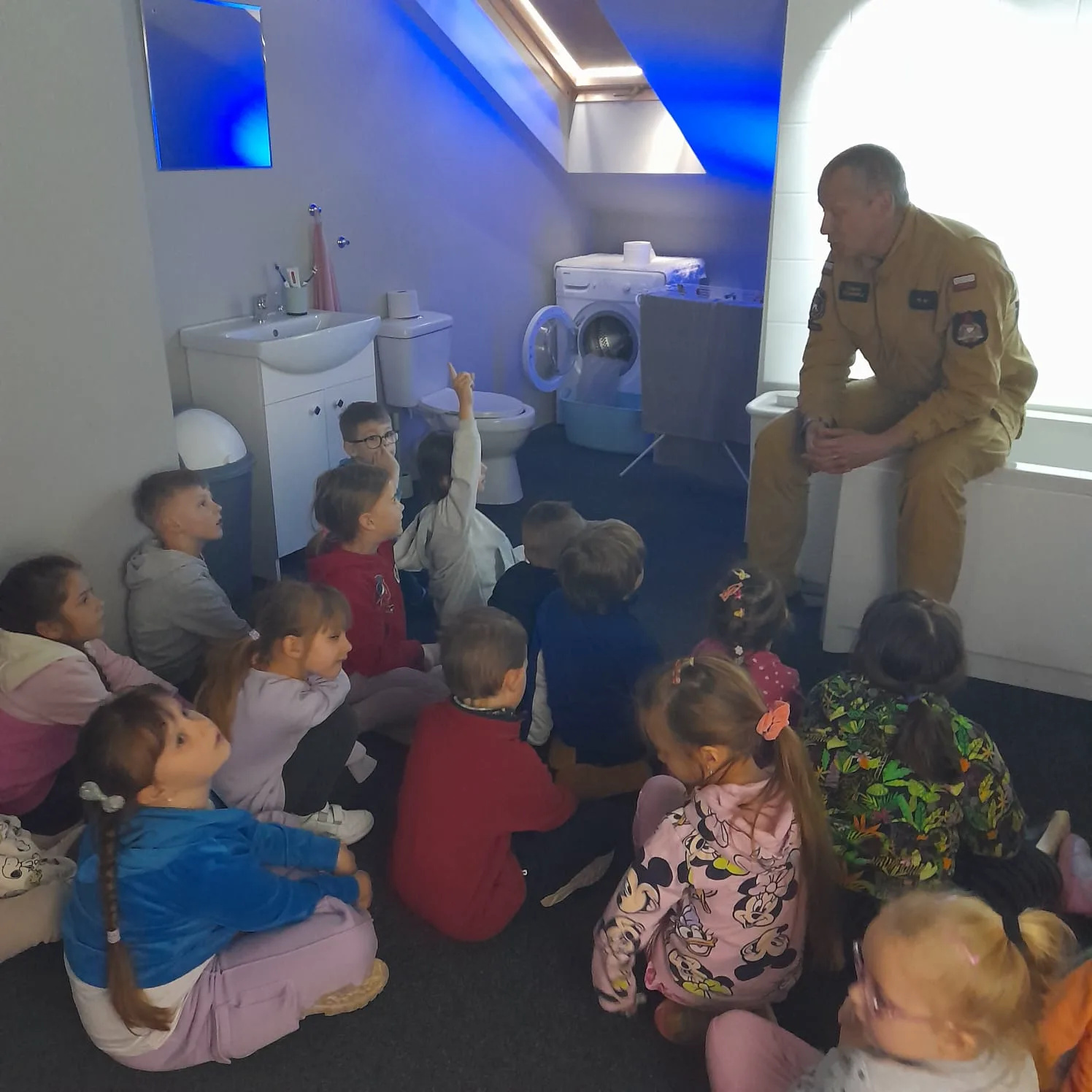 PHOTO 2024 04 26 08 18 47 2