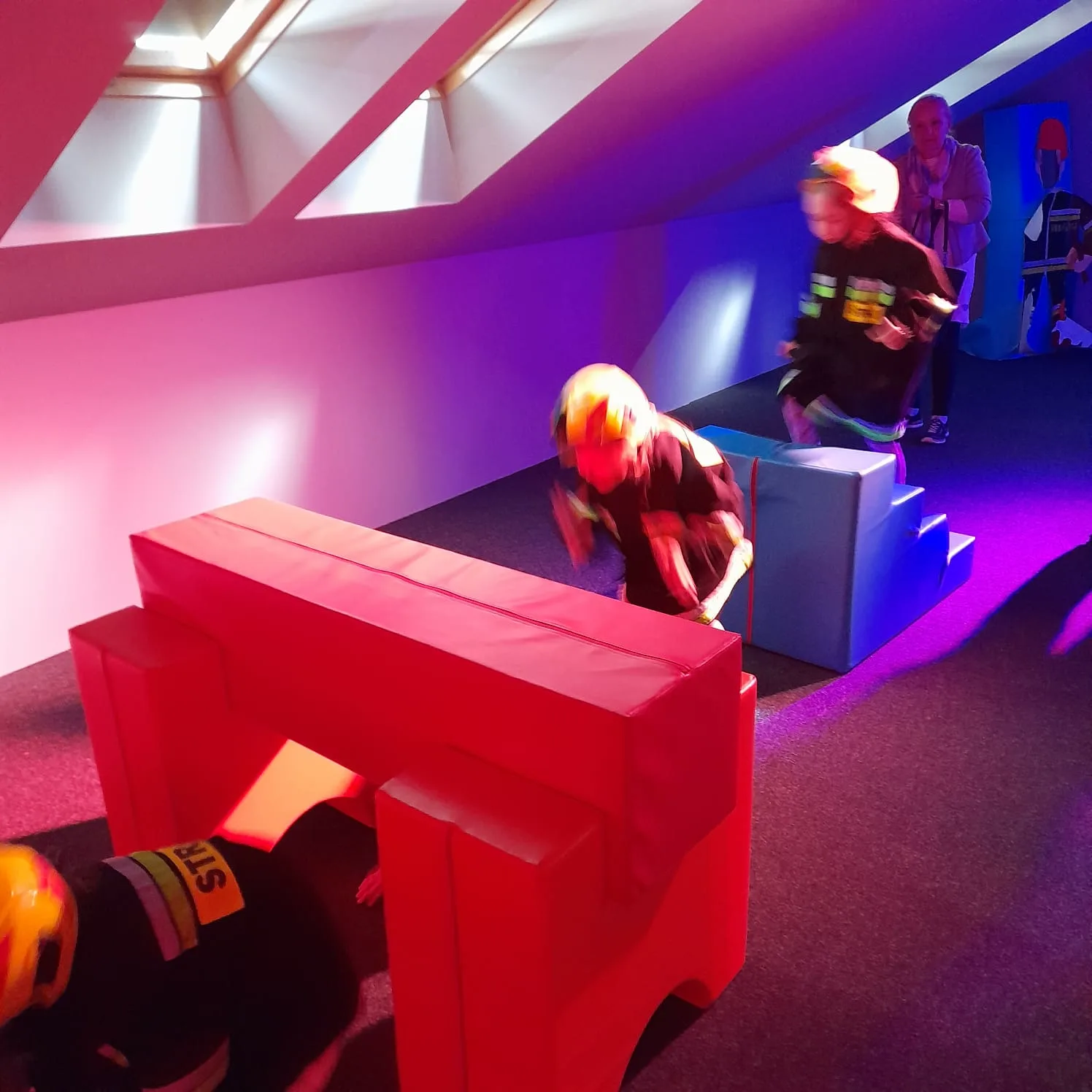 PHOTO 2024 04 26 08 18 48