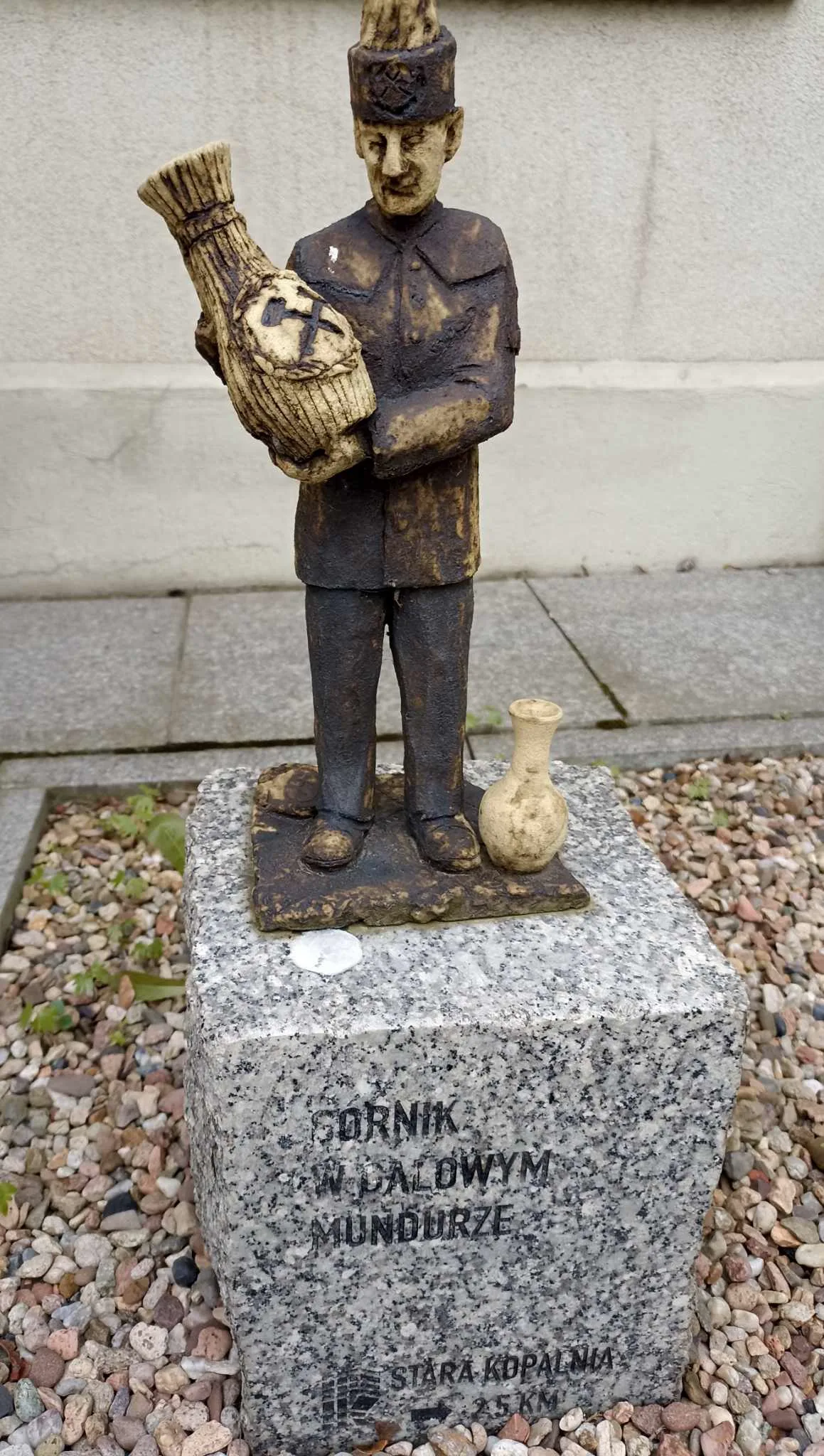 e1c07093 3468 45fd a4f4 ed600374cadd