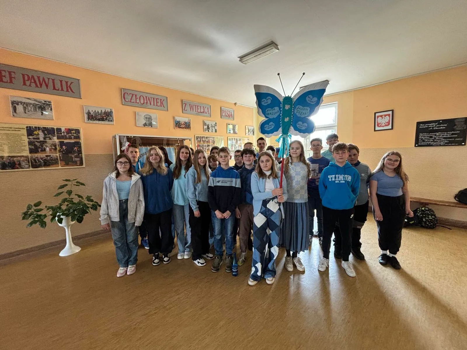 PHOTO 2024 04 25 16 51 03