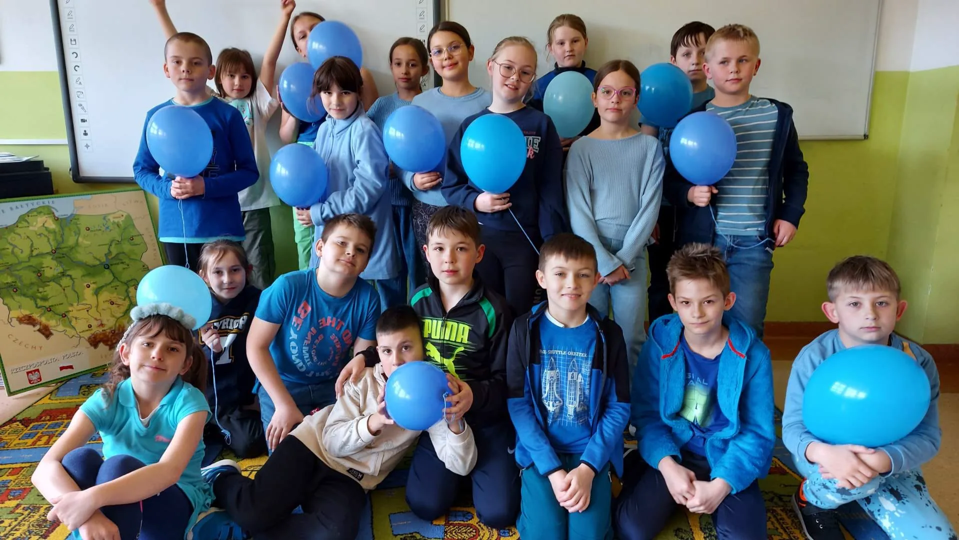 PHOTO 2024 04 25 22 35 01 1