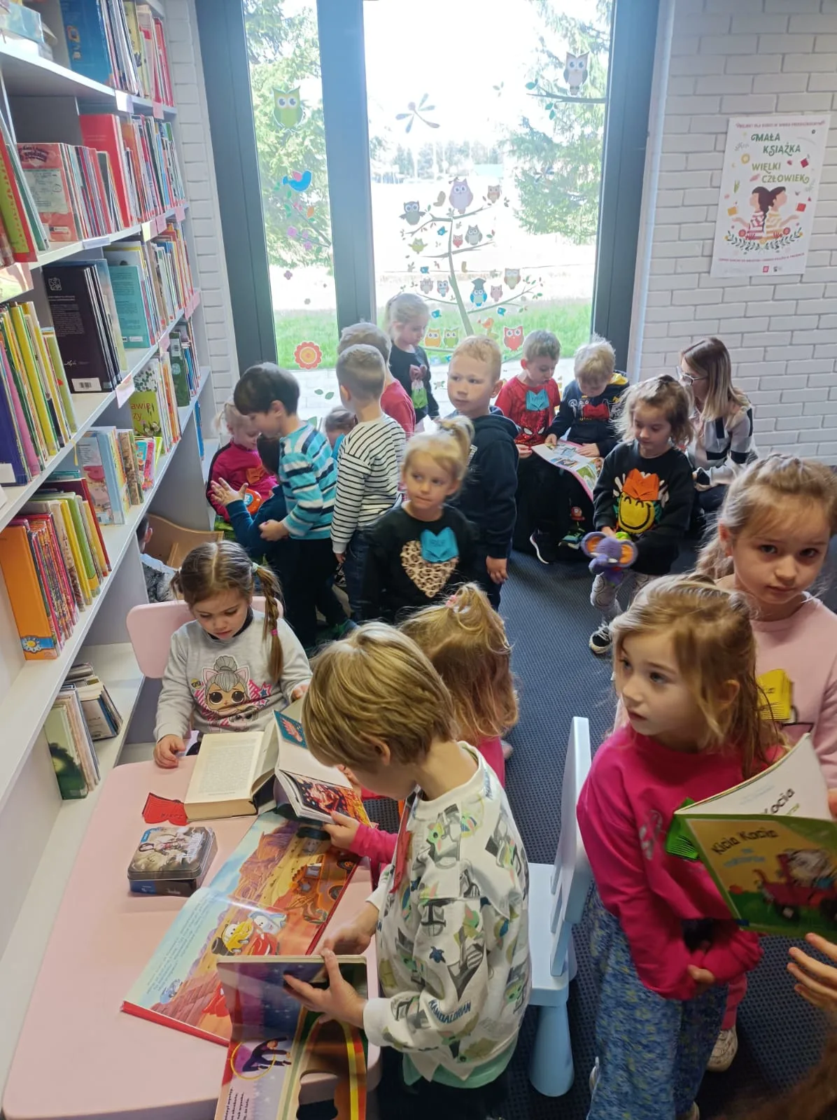 PHOTO 2024 04 16 20 58 07