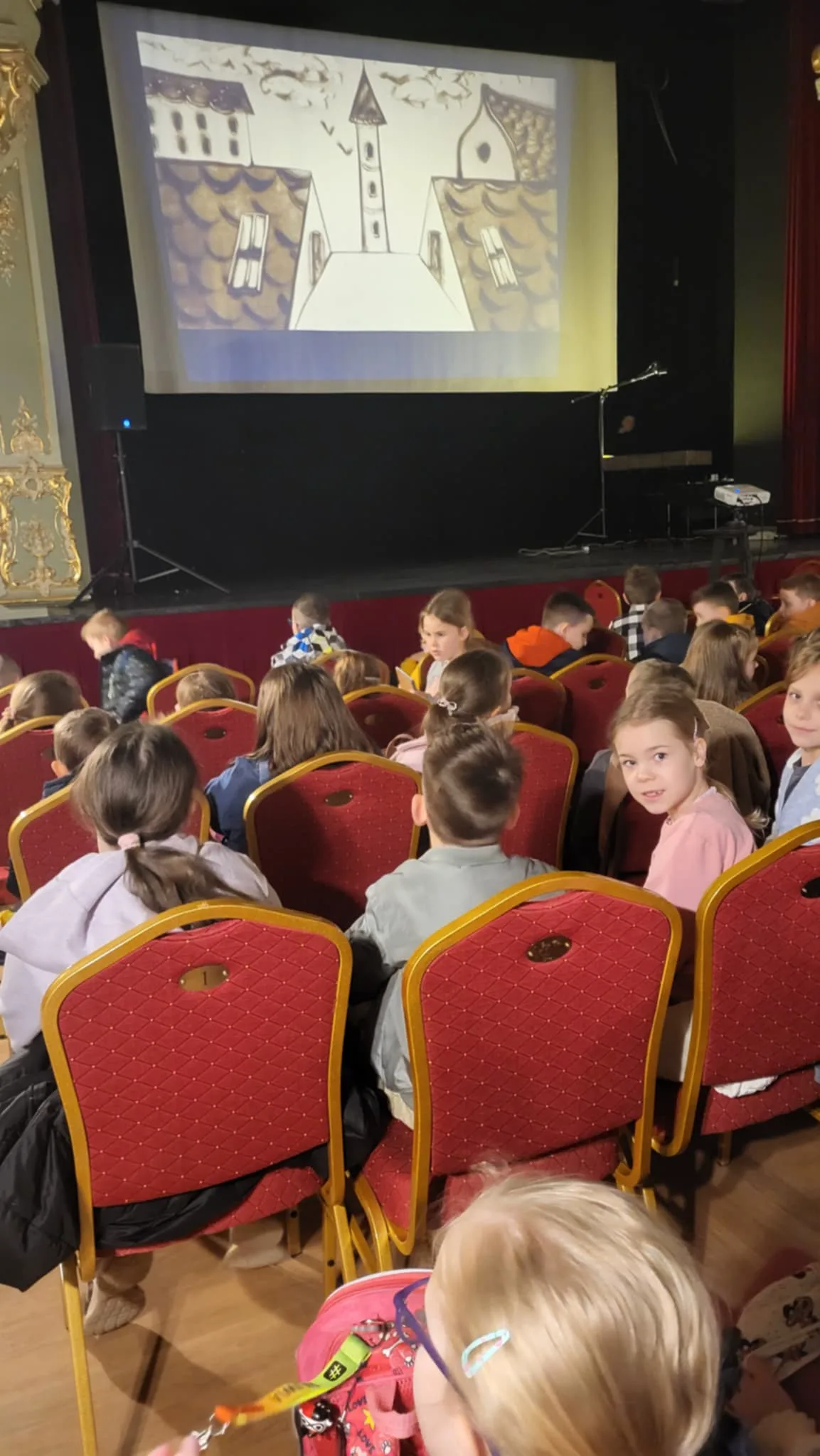 Messenger creation 58F9C328 F91F 4AB2 A041 DBC66764C594