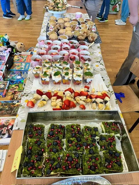 Zdjęcie 13 z galerii Kiermasz