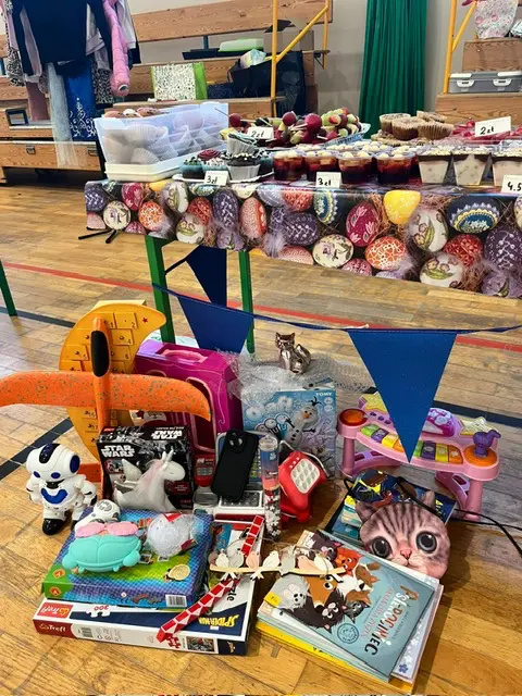 Zdjęcie 17 z galerii Kiermasz