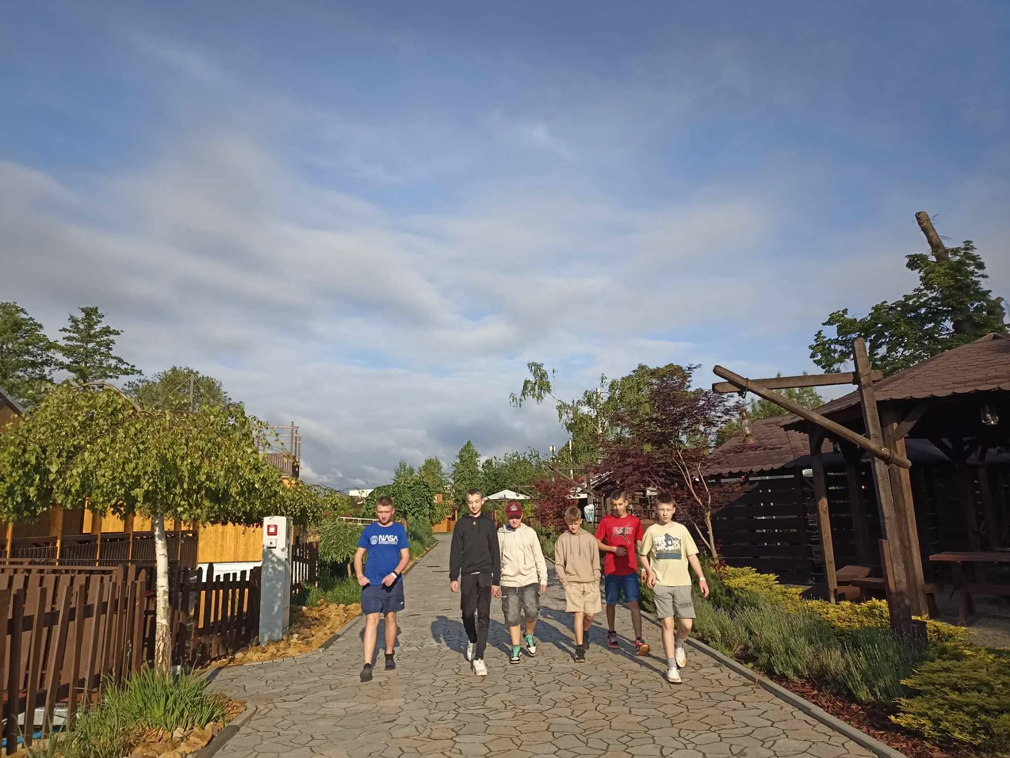 5fb4379d f77d 4df4 9d9c 16c03ec30c62