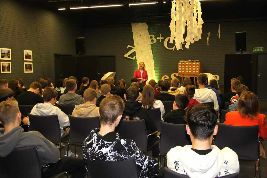 1afa2df3 2719 4283 8cbf 3276934de3b5