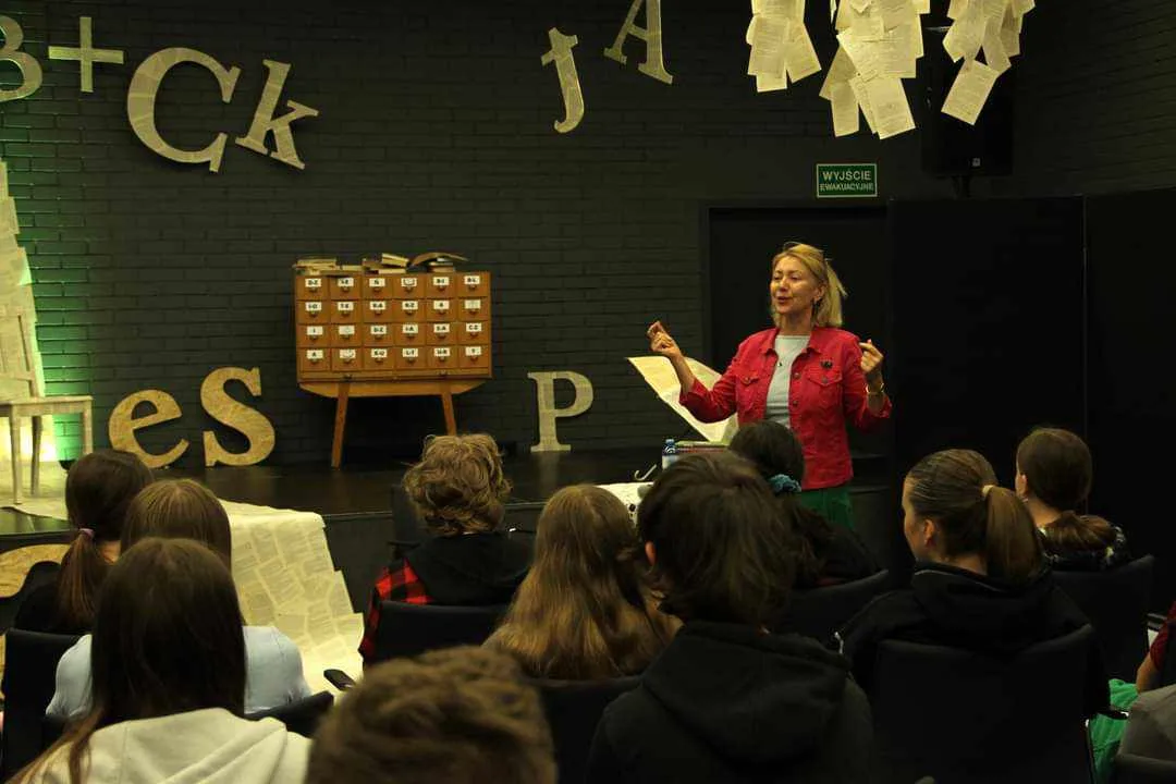 e8177936 5cfd 41c3 a658 7147d77cff95