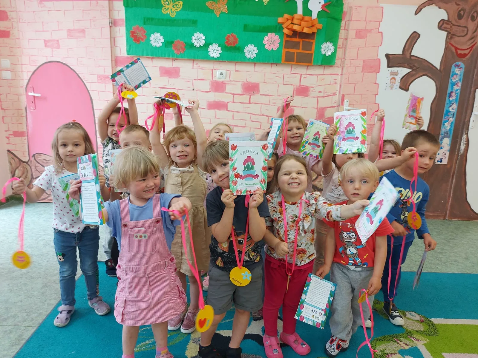 Zdjęcie 17 z albumu Dzień Mamy