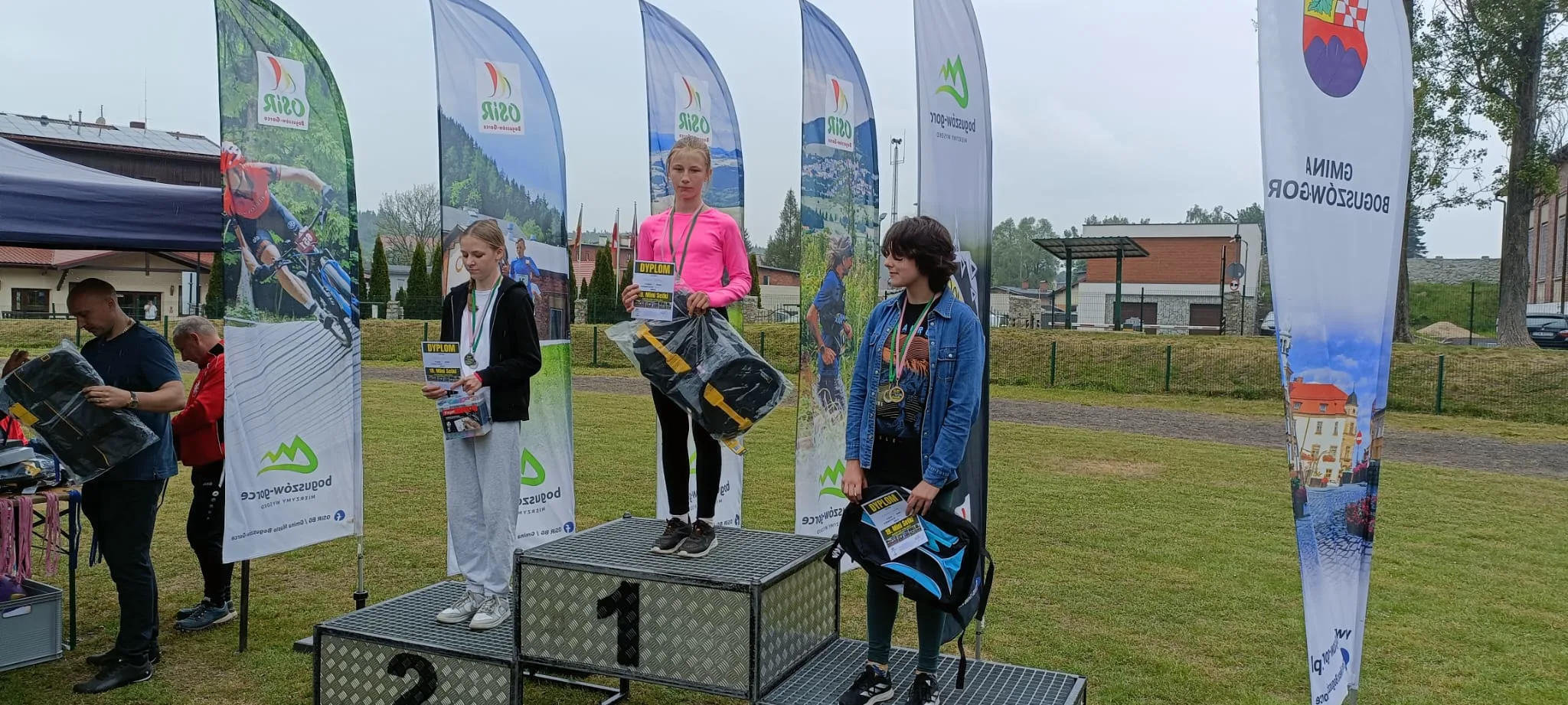 PHOTO 2024 05 27 21 05 26