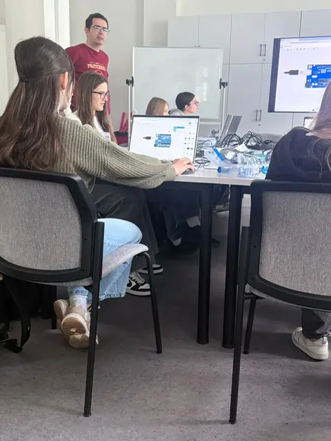 Zdjęcie 5 z galerii WYKŁAD  I  WARSZTATY