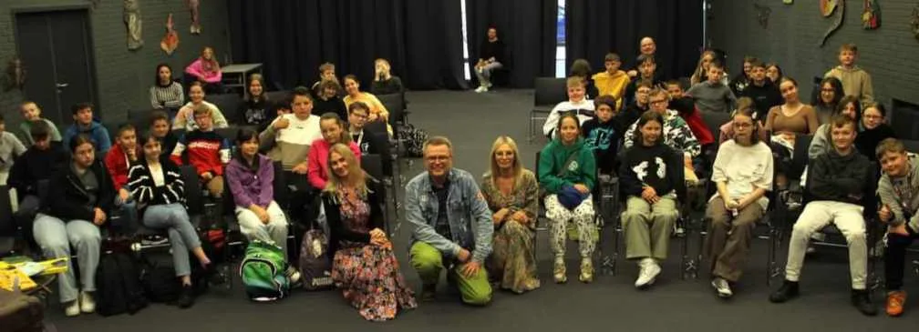 „SPOTKANIE AUTORSKIE Z PISARZEM - MARCINEM KOZIOŁEM”