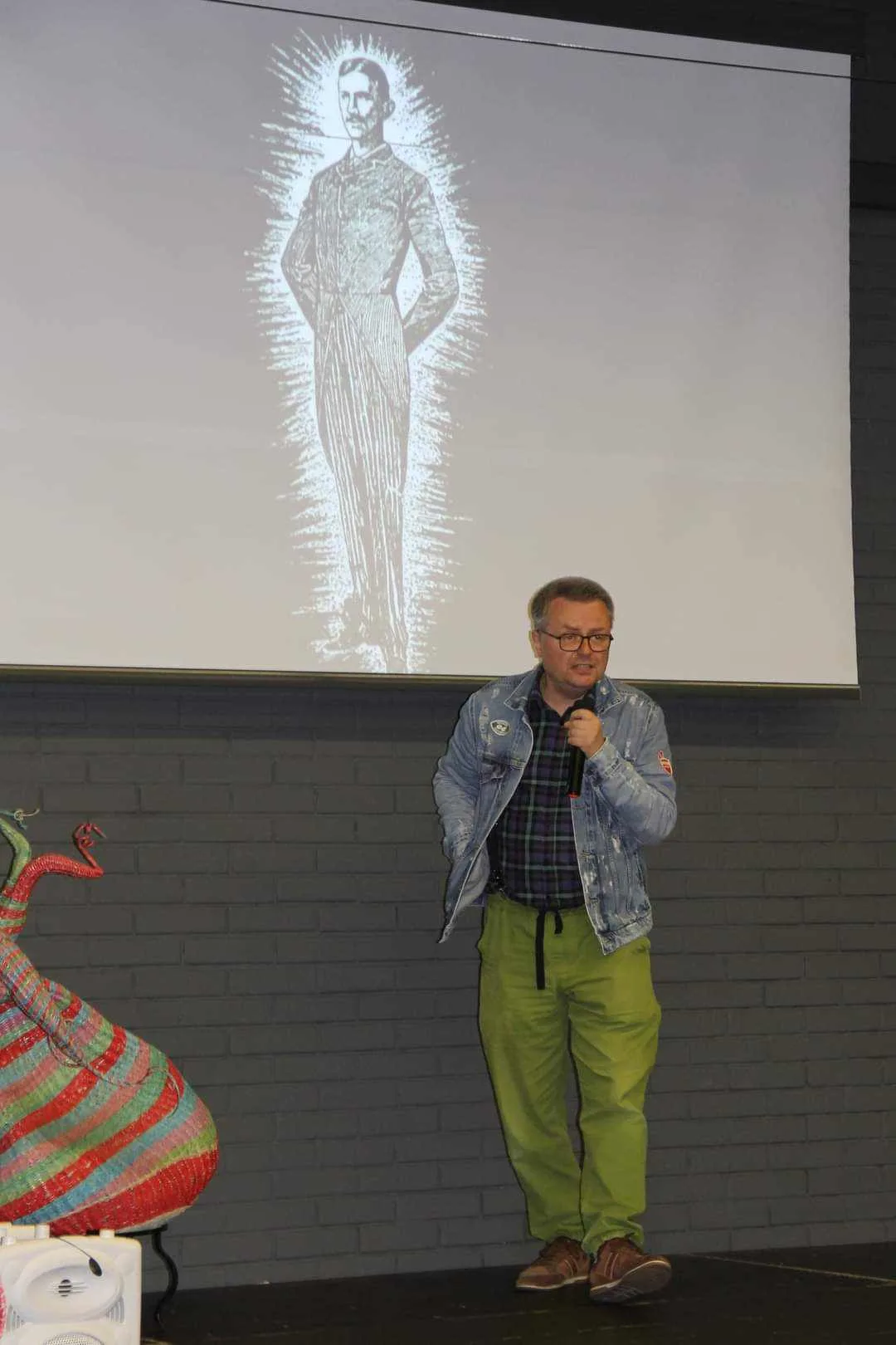 d067b569 583a 4ced 8c3c e815a7808401