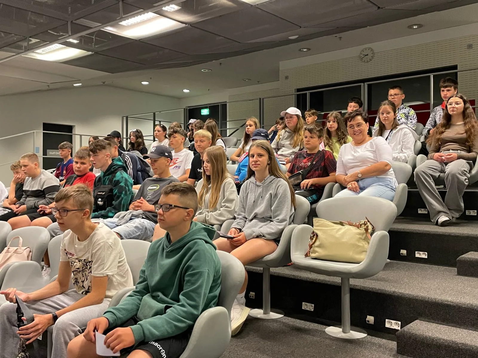 PHOTO 2024 06 18 21 27 38 3