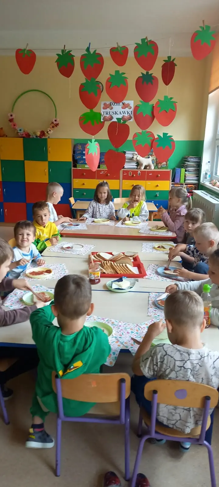 Zdjęcie 5 z galerii Dzień Truskawki.