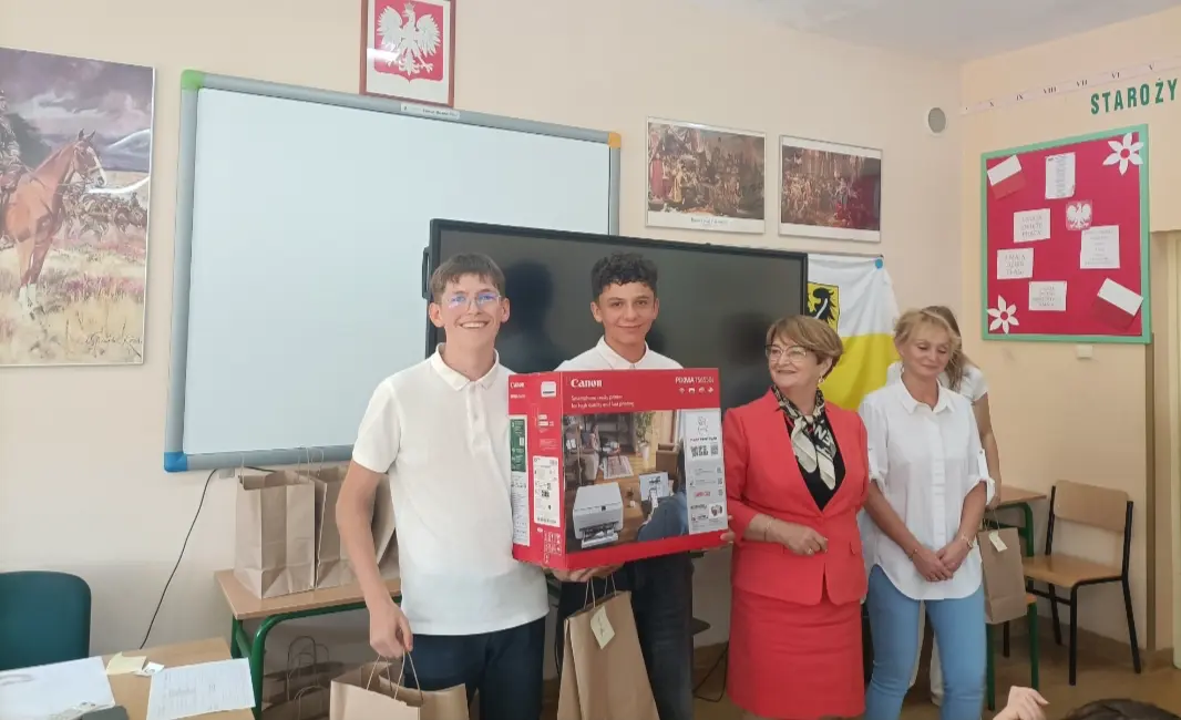Zdjęcie 2 z galerii Konkurs Wiedzy o Dolnym Śląsku