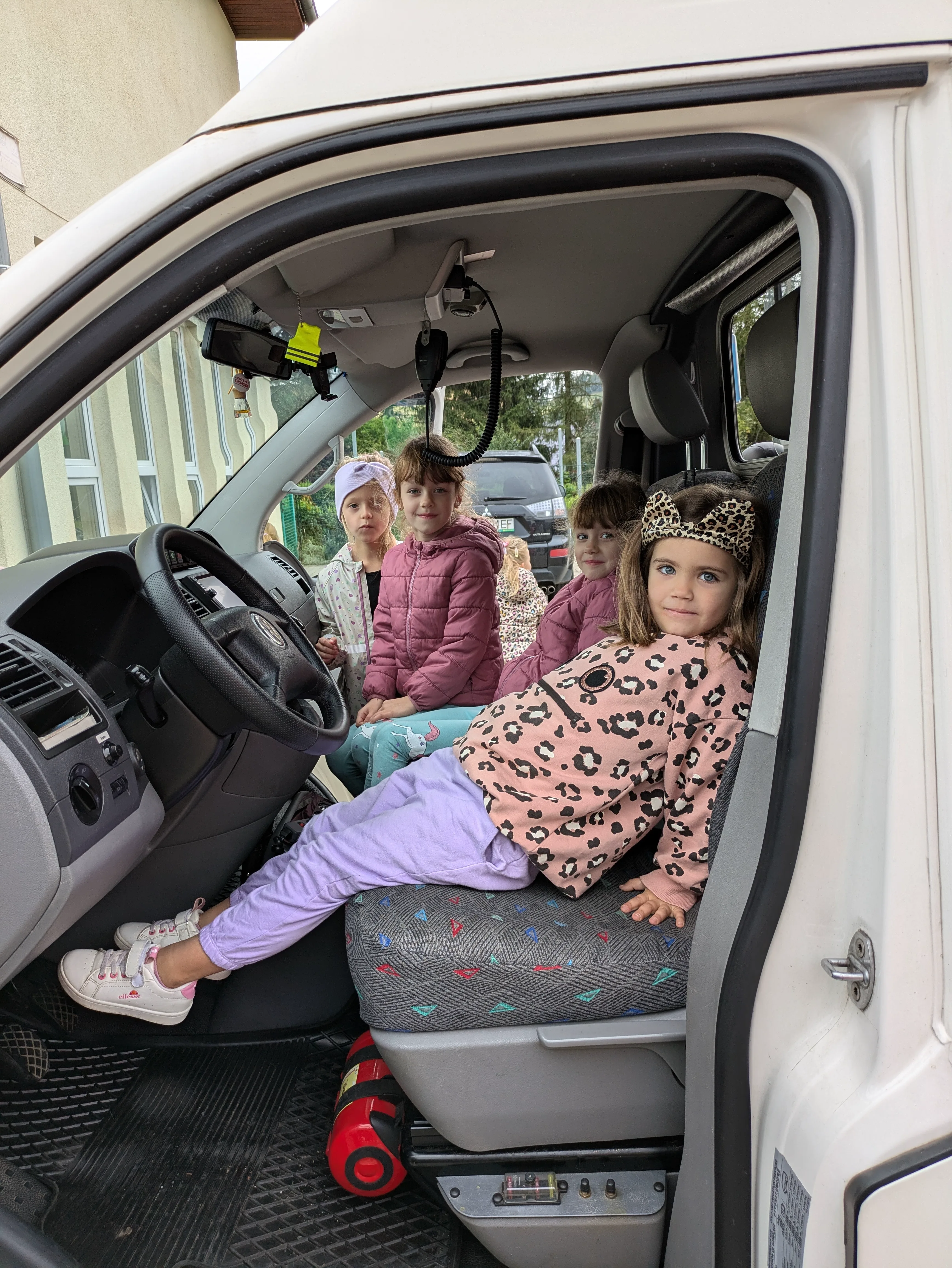 PXL 20240926 073900090.MP