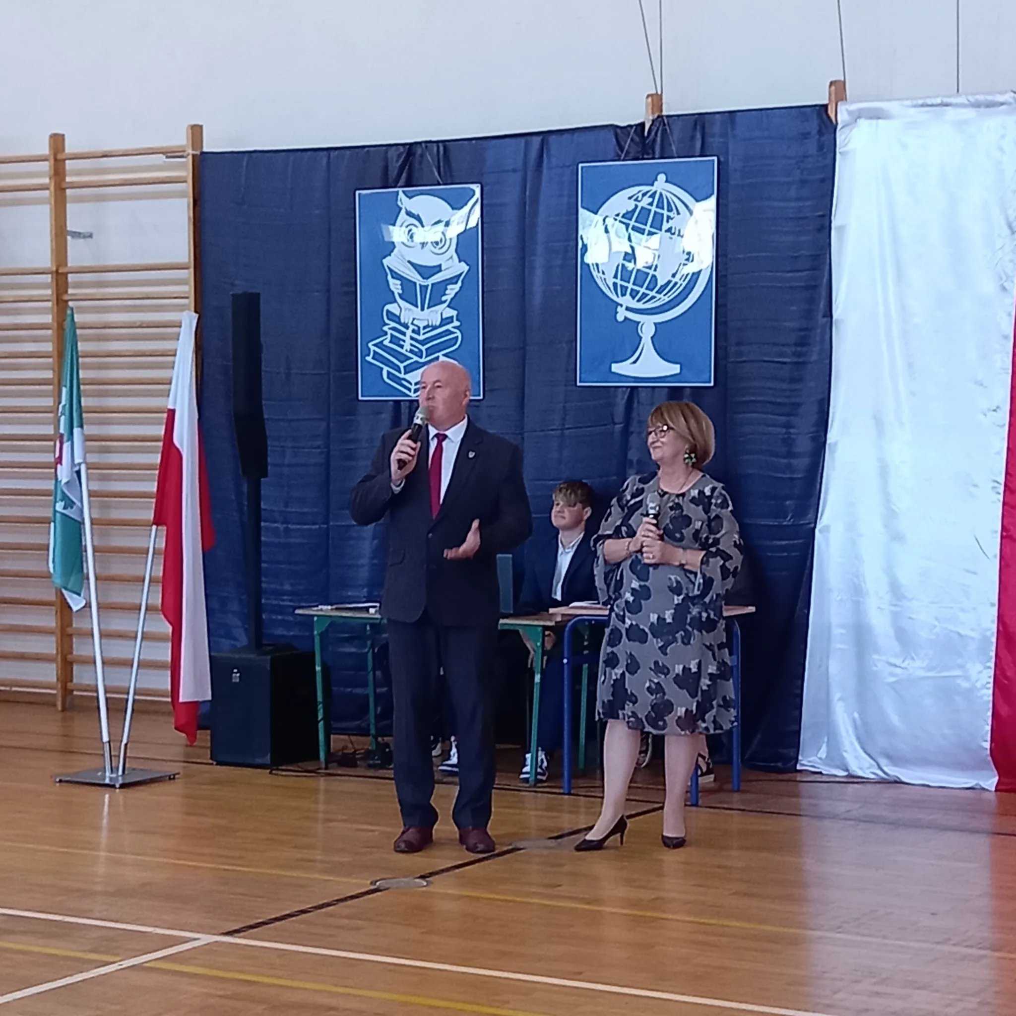 ROK SZKOLNY 2025/2026 UWAŻAMY ZA OTWARTY