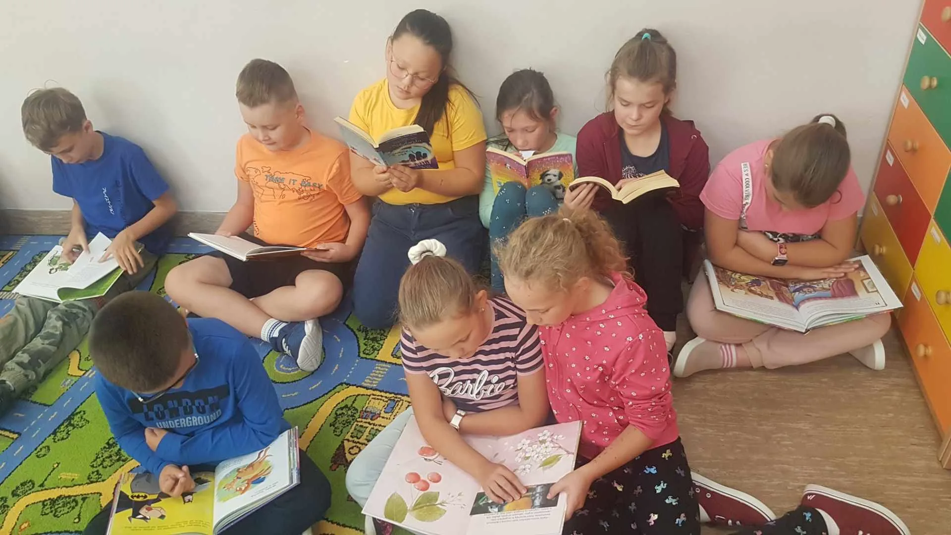 370328951 817439433398354 879567369025584049 n