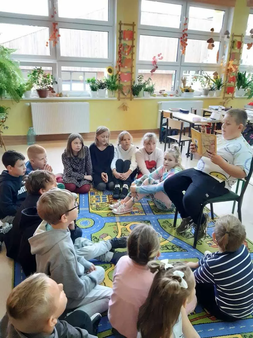 IV MIĘDZYNARODOWA EDYCJA VIII OGÓLNOPOLSKIEJ AKCJI BICIA REKORDU W CZYTANIU NA PRZERWIE