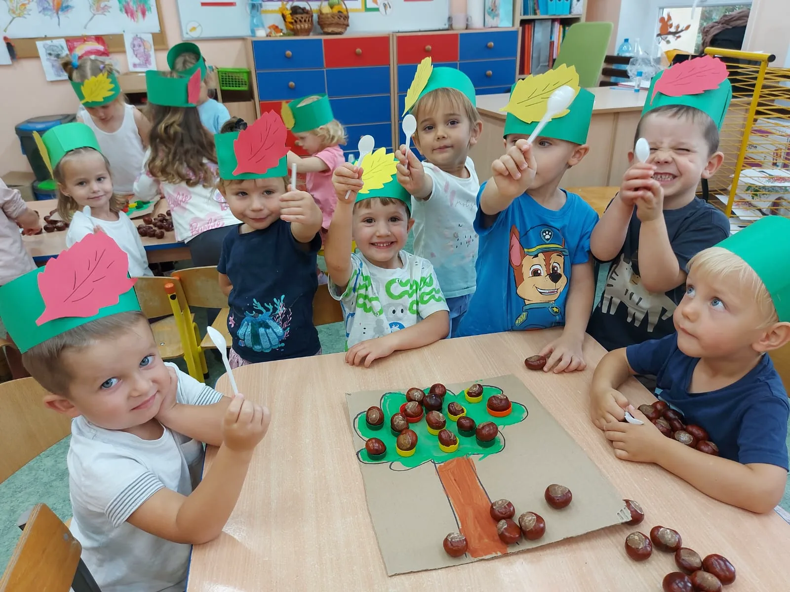 „Inne święta służą jedynie przypomnieniu, Dzień Drzewa wskazuje zaś na przyszłość”. Juliusz Morton