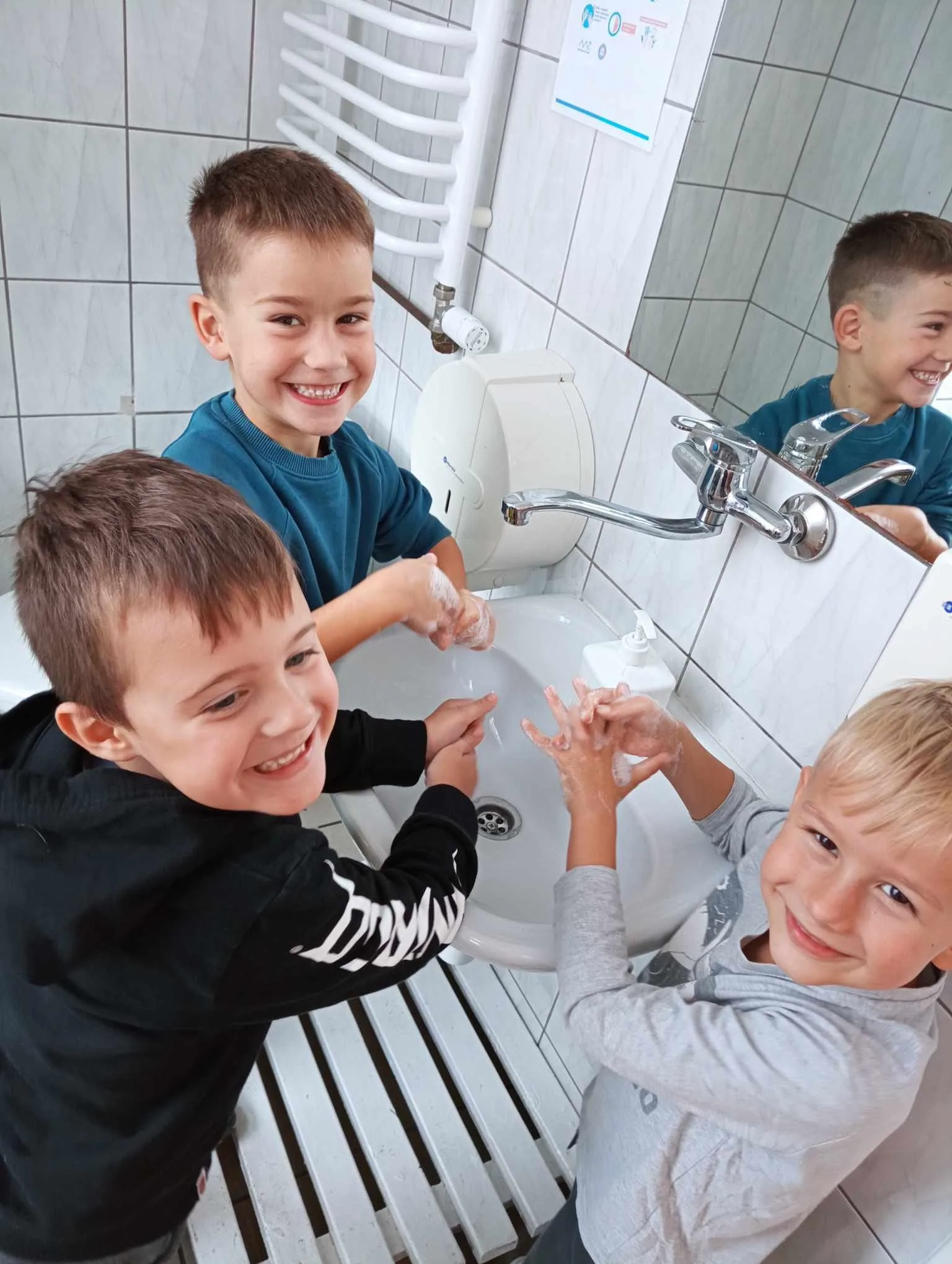 PHOTO 2023 10 16 13 41 56