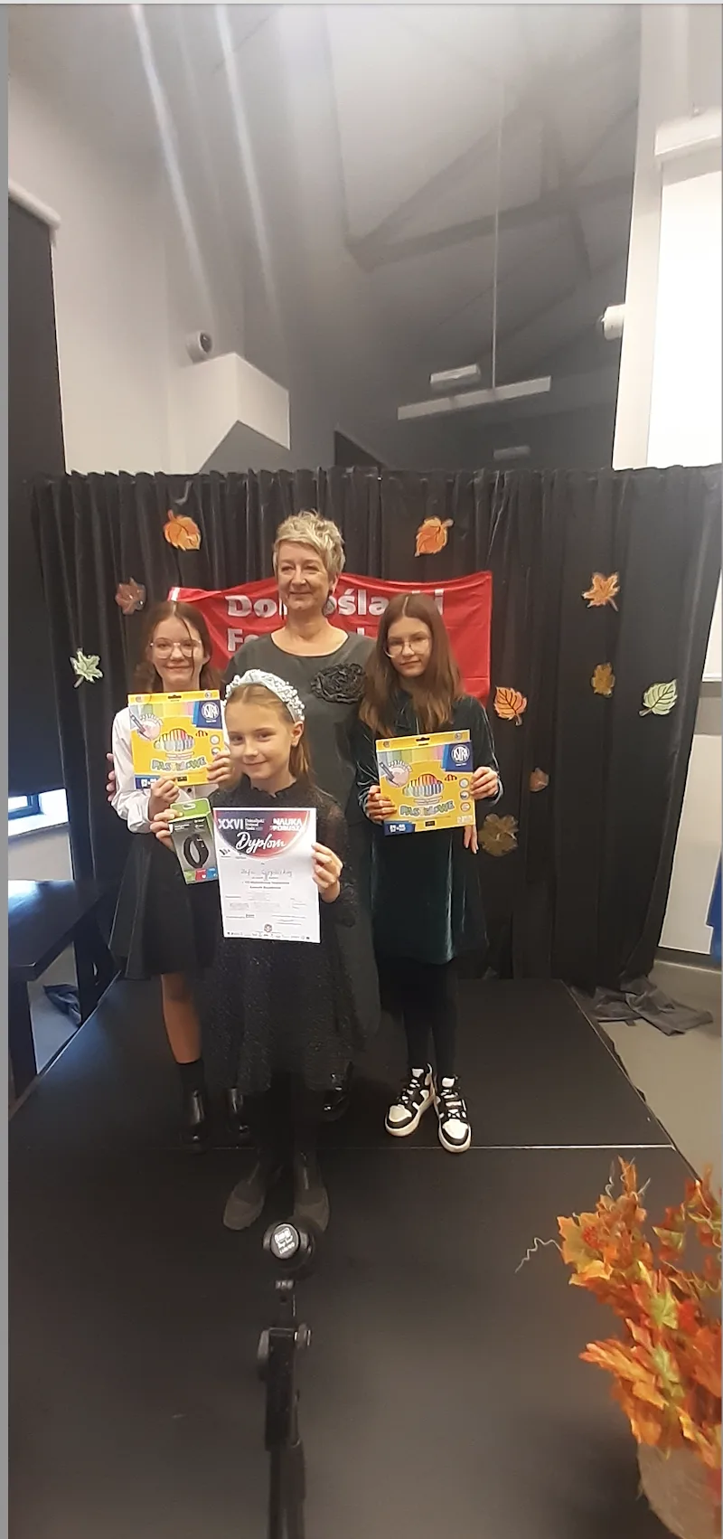 SUKCES ZOSI CIEPLICKIEJ W MIĘDZYSZKOLNYM KONKURSIE RECYTATORSKIM