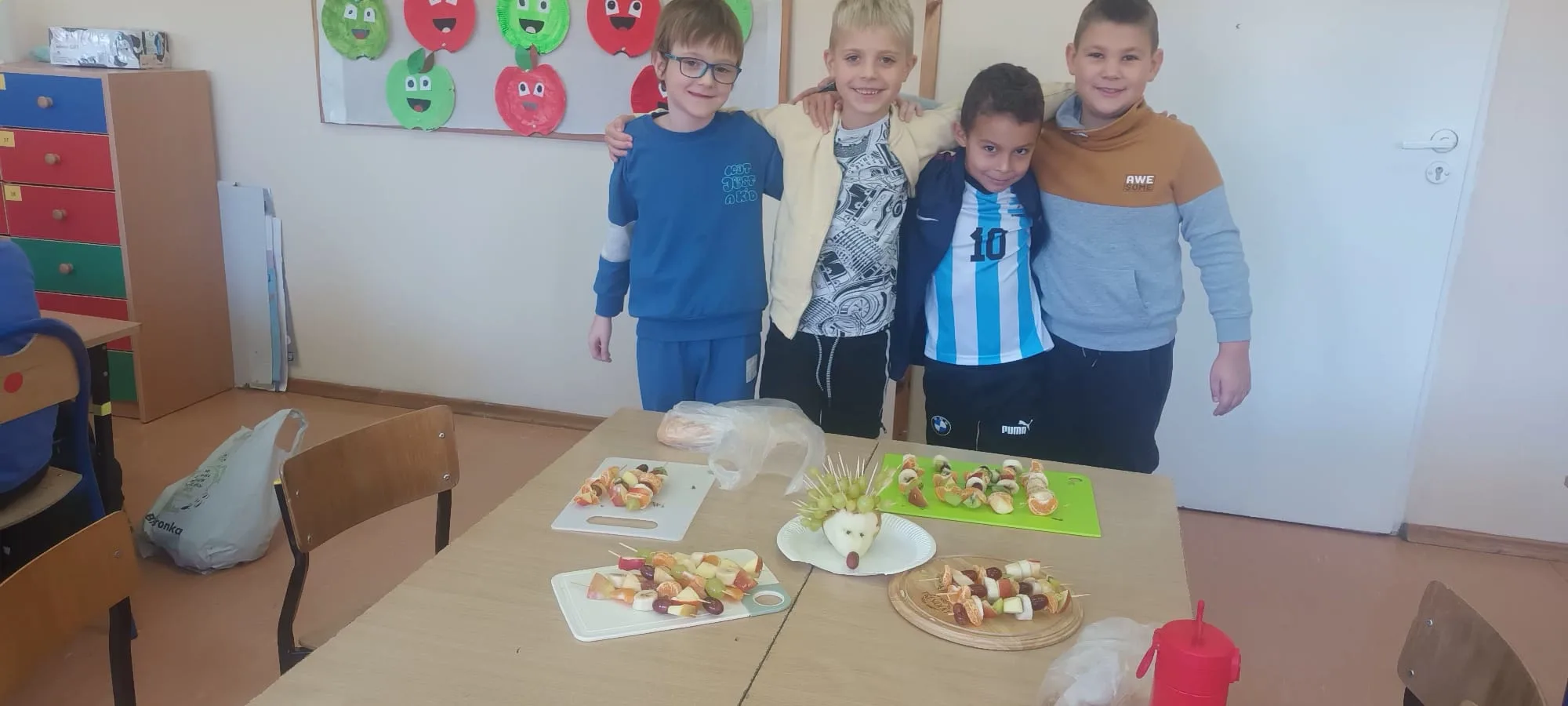 KOLOROWO, A NAJWAŻNIEJSZE, ŻE  ZDROWO