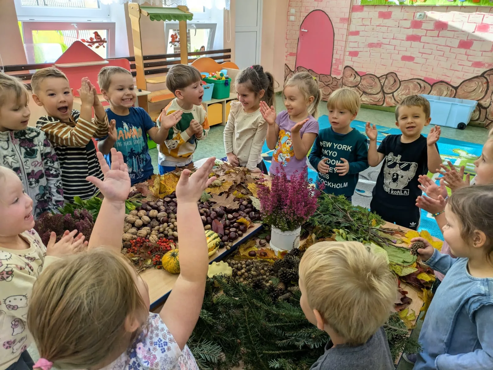 Leśna ścieżka sensoryczna Tygrysków i Biedronek.
