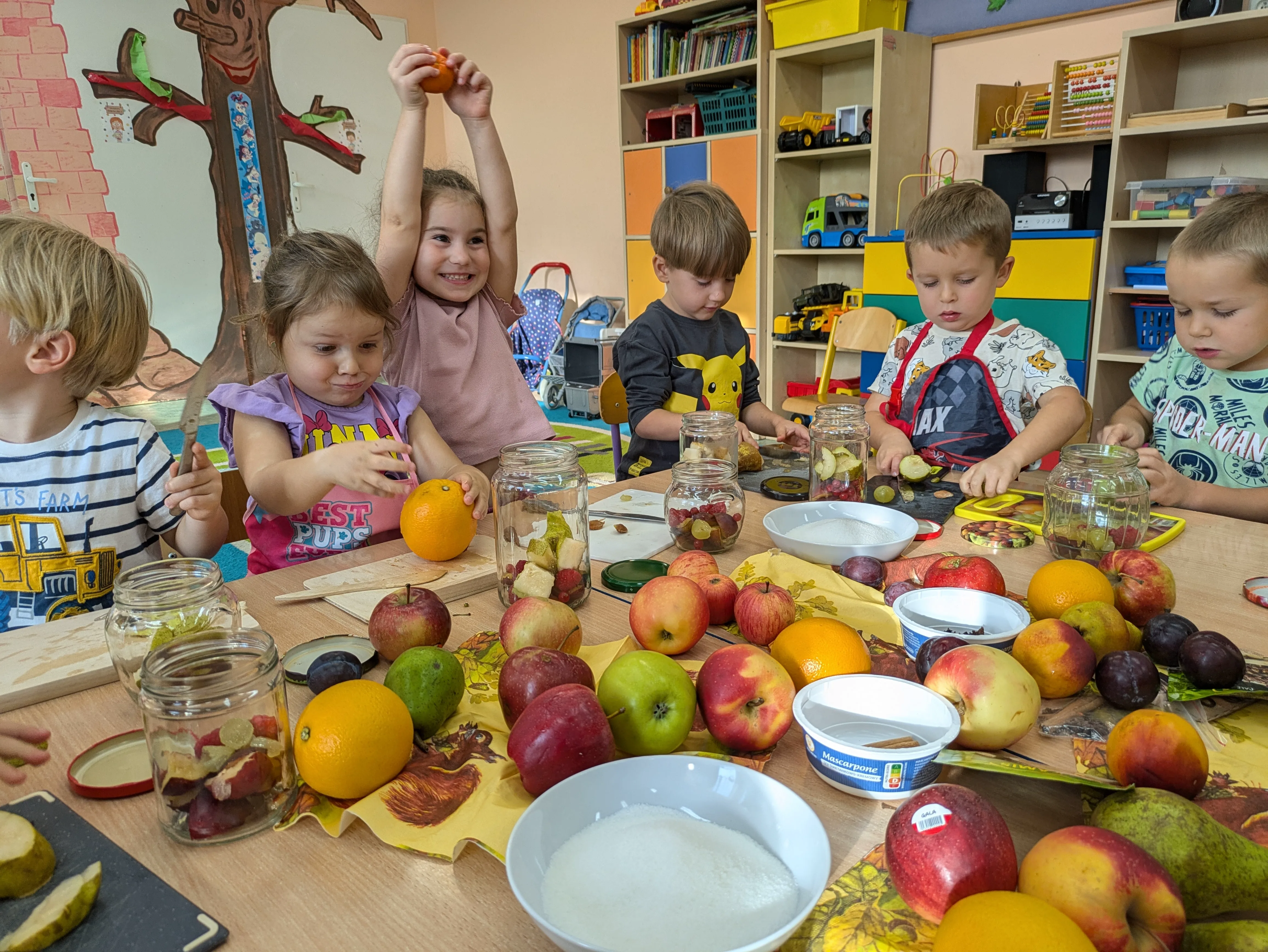 PXL 20241007 070910557