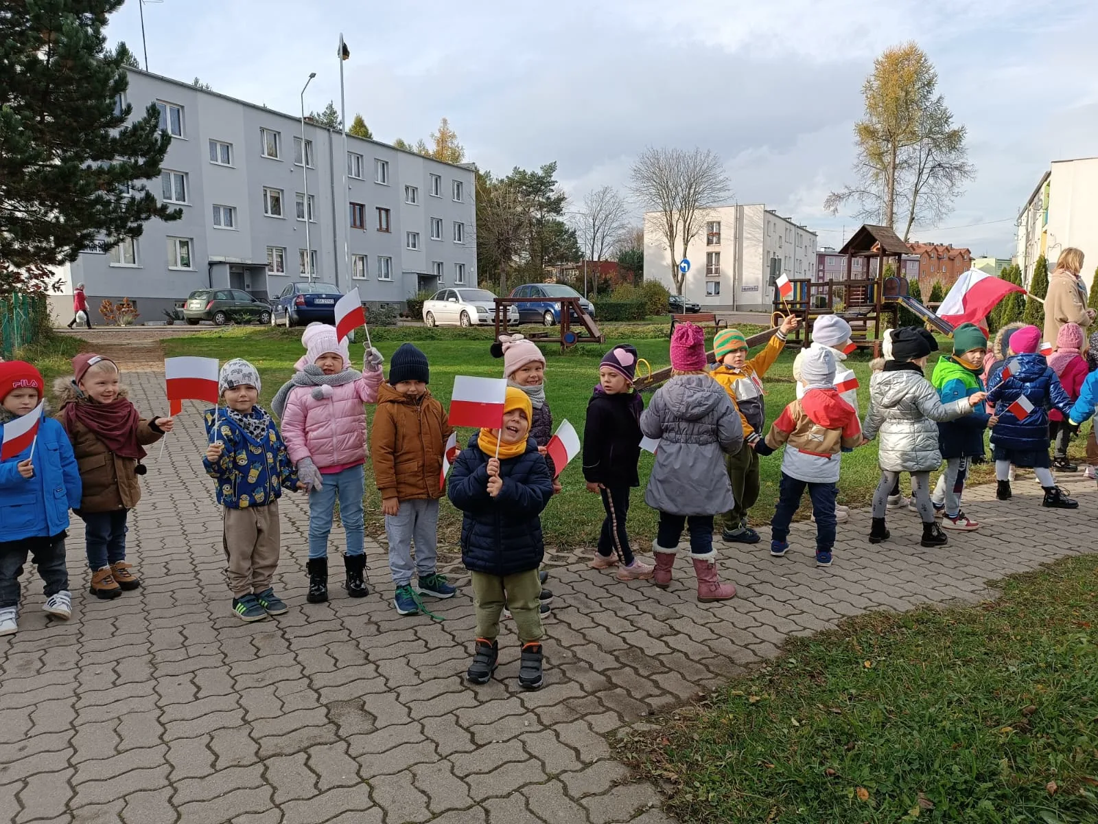 PHOTO 2023 11 10 16 21 00