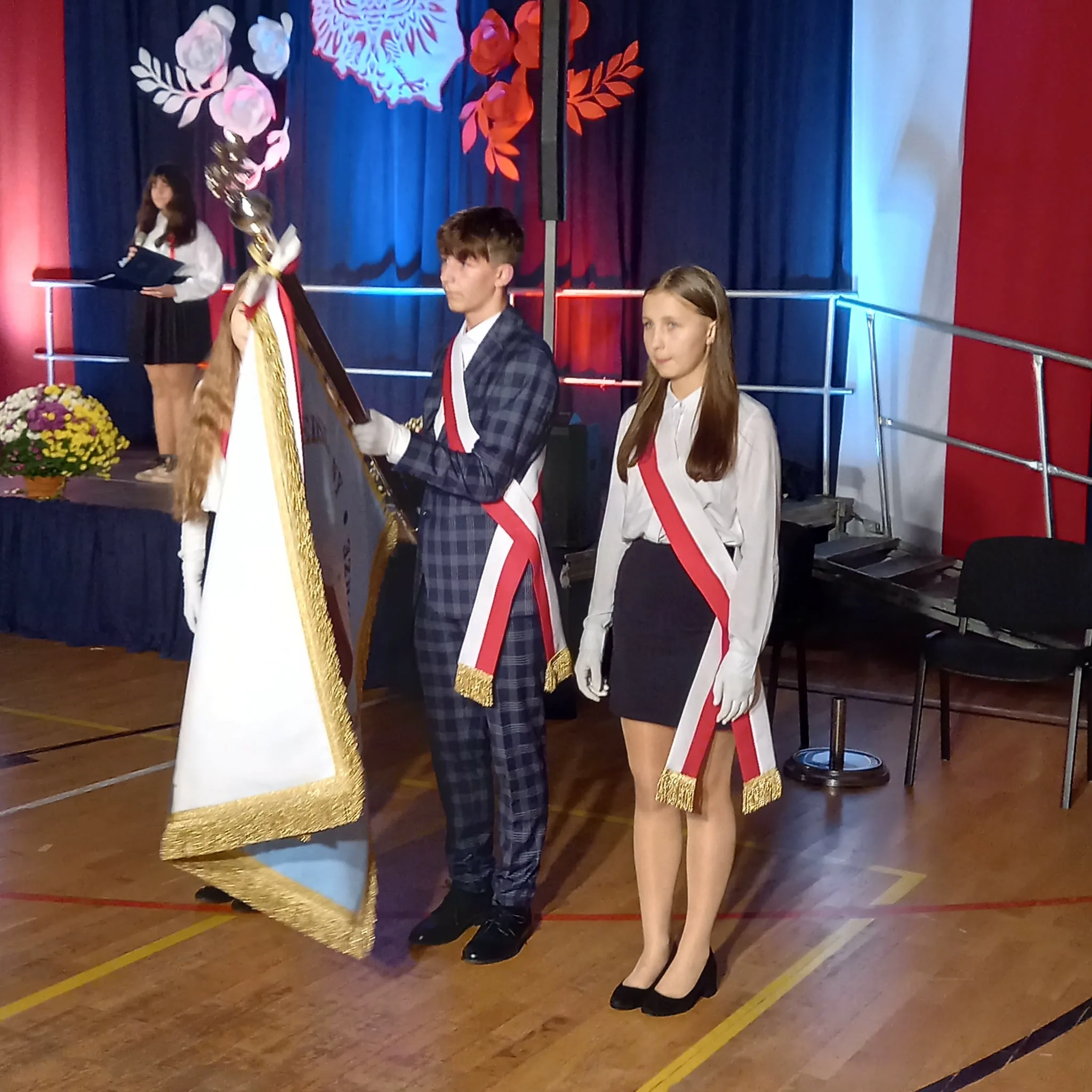 PHOTO 2023 11 11 07 33 23