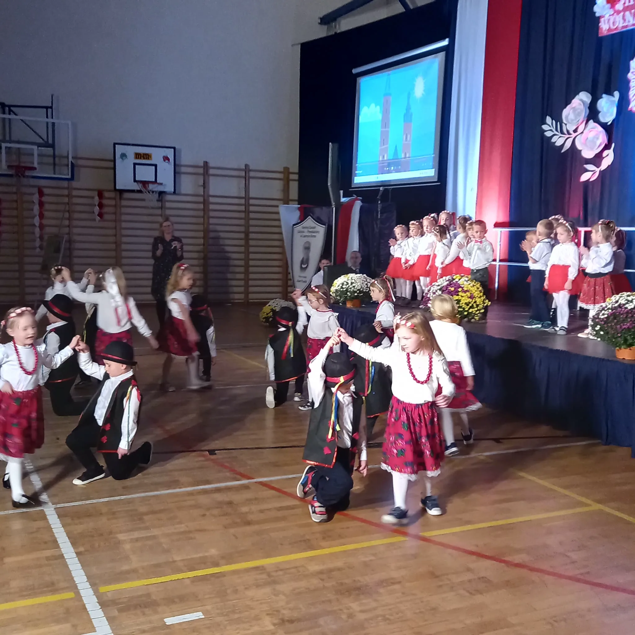 PHOTO 2023 11 11 07 34 57